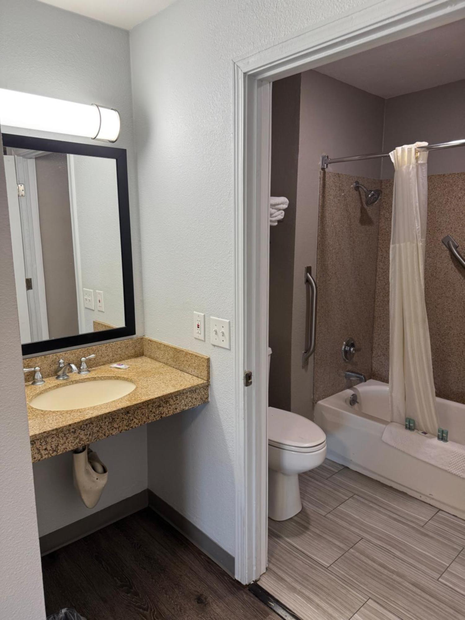 Studio 6 Suites Vancouver Wa Waterfront Εξωτερικό φωτογραφία